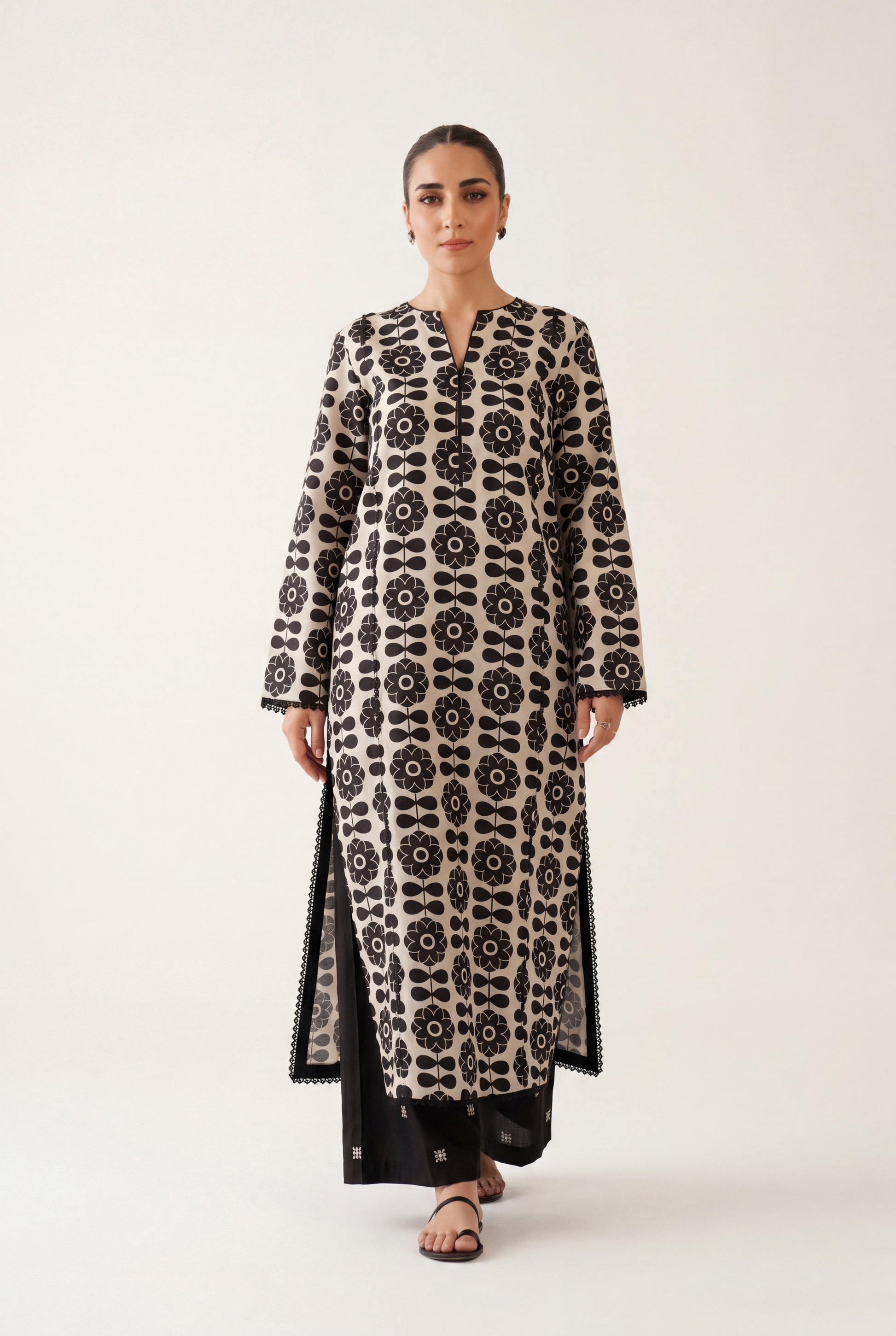 Vanya Offwhite Long Shirt 2-Piece - AI Photo