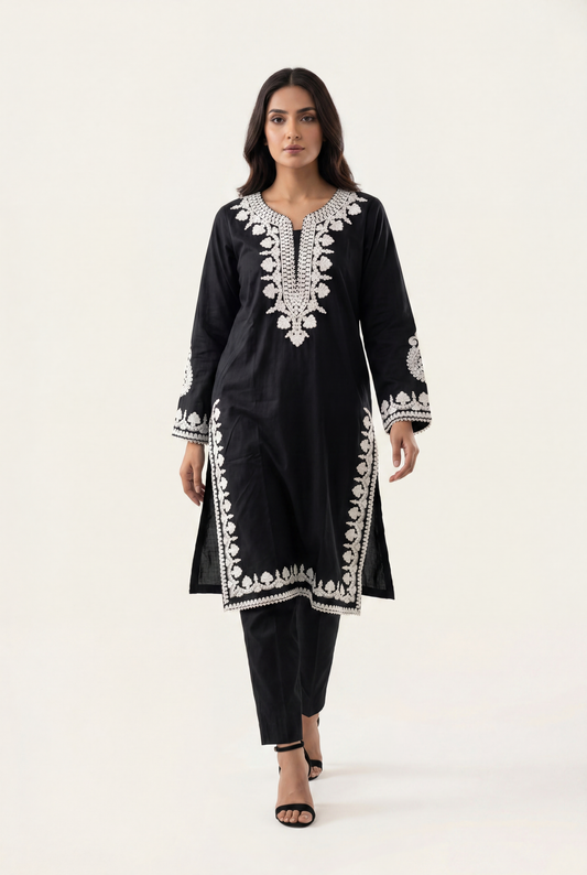 Nuovo  Black Shirt 2-Piece - AI Photo